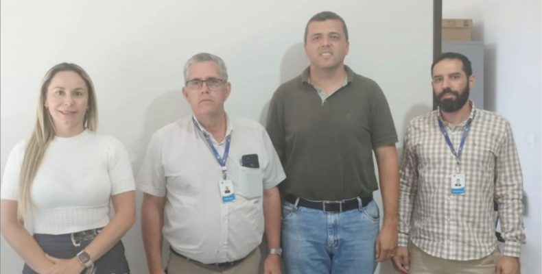 Técnicos do TCM fazem visita programada ao Município de Ouvidor para acompanhamento dos serviços de Limpeza Pública