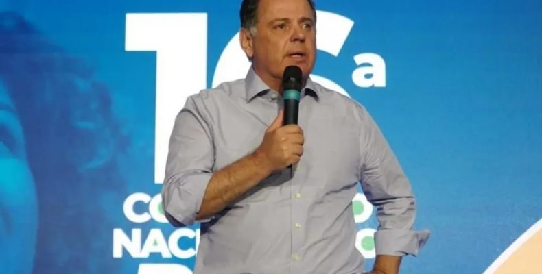 Marconi é eleito presidente nacional do PSDB