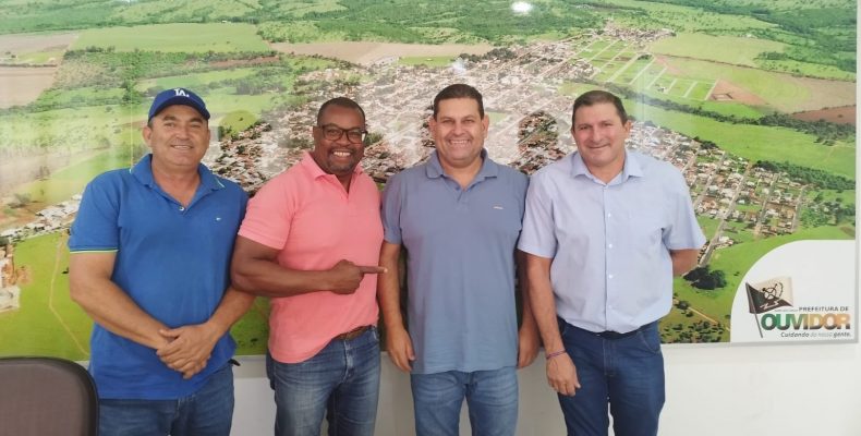 Em reunião política, o jornalista Reginaldo Ribeiro declarou apoio à reeleição do prefeito Cebinha Nascimento