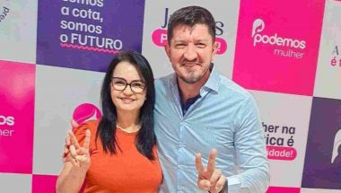 Davinópolis: Deputado Glaustin da Fokus recepciona pré-candidata à prefeita Vanusa Bento