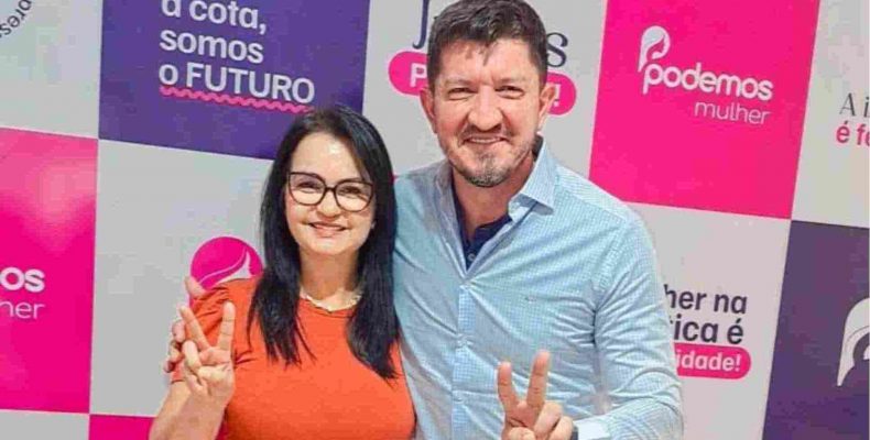 Davinópolis: Deputado Glaustin da Fokus recepciona pré-candidata à prefeita Vanusa Bento