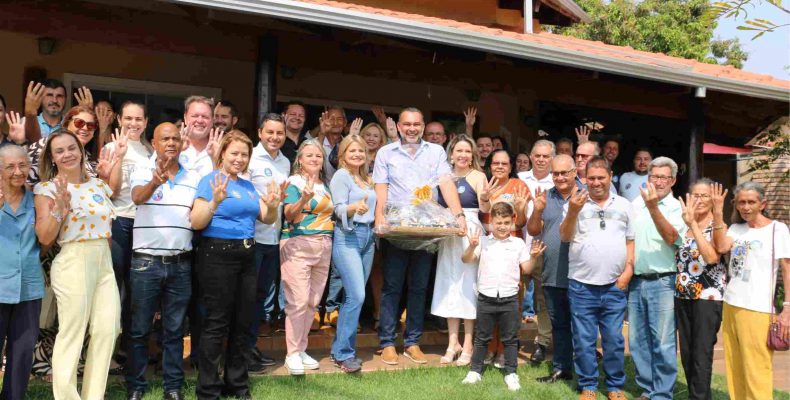 Flávia Morais reforça campanha de Haroldinho e Zé Gaiola em Três Ranchos