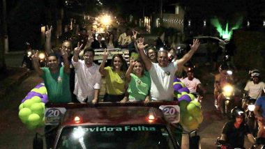 Grande carreata marca reta final da campanha de Cebinha e Nelci em Ouvidor