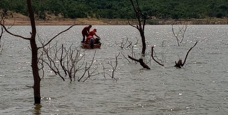 Lancha afunda e deixa um morto em Campo Alegre de Goiás