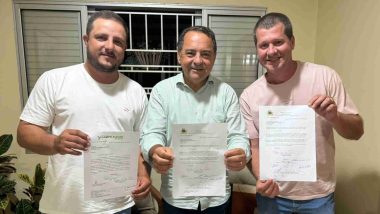 Prefeito, vereadores e lideranças de Campo Alegre de Goiás reuniram com deputado Adriano do Baldy