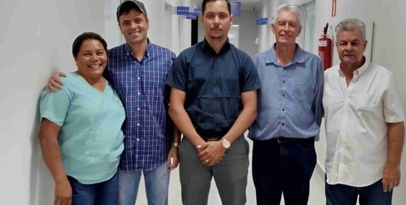 Comissão de vereadores visitam Hospital Municipal de Cumari para esclarecimentos