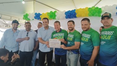 Deputados Aqui atende milhares de pessoas em Campo Alegre de Goiás e reforça compromisso com a cidadania