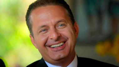 “Foi um assassinato”, diz irmão de Eduardo Campos ao pedir investigação do acidente