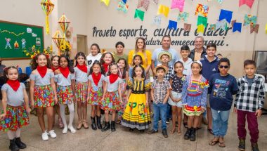 Festa Junina do Projeto Esporte, Cultura e Lazer encanta a criançada em Ouvidor