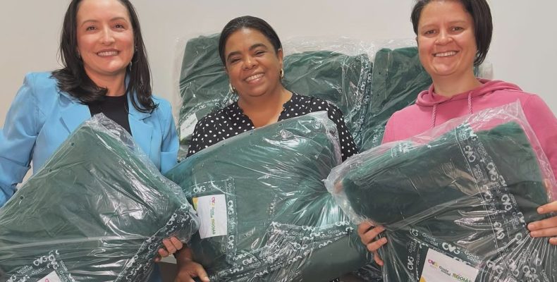 Secretaria Municipal de Assistência Social de Cumari recebe doações de cobertores para o inverno