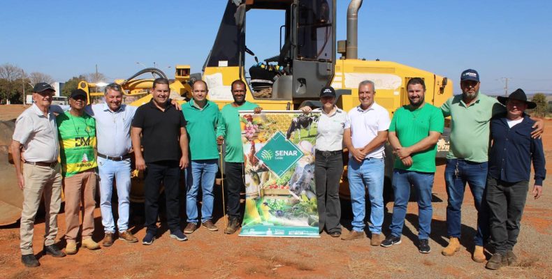 Prefeitura de Ouvidor encerra curso de Operação e Manutenção de Pá Carregadeira em parceria com Senar/GO e Sindicato Rural de Catalão