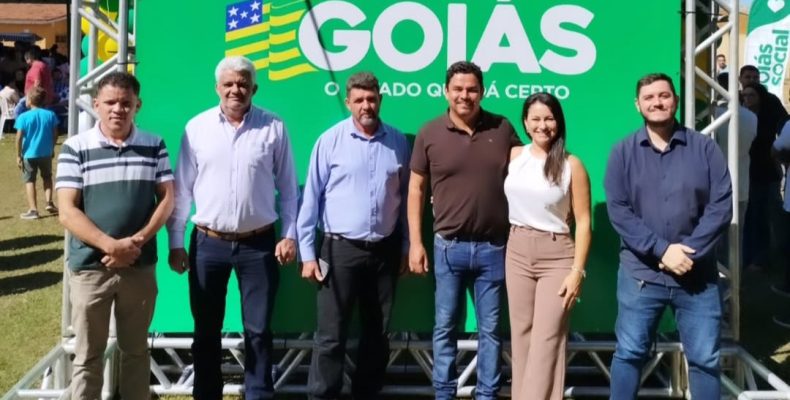 Comitiva liderada pelo Prefeito de Urutaí participa da abertura do Programa Goiás Social e Agro é Social em Catalão