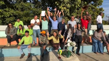 Anhanguera avança com assinatura de ordens de serviço para obras no Estádio Bananão e na Casa da Cultura