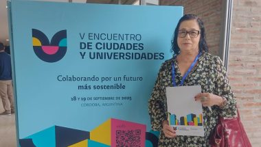 Doutoranda catalana Laurinda José Ribeiro leva Catalão (GO) ao cenário internacional com pesquisa sobre impactos ambientais no Ribeirão Pirapitinga