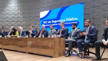 Deputados criticam PEC da Segurança Pública durante audiência na Alego