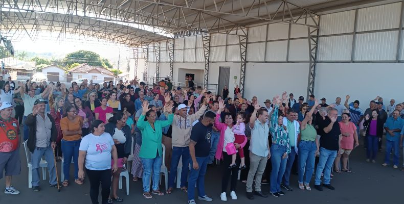 Clínica Móvel leva atendimentos e exames gratuitos à população de Davinópolis
