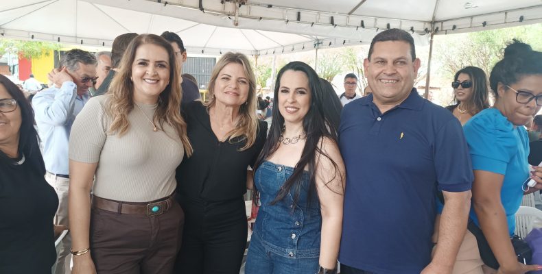 Inauguração da Praça do Bosque em Ouvidor celebra os 72 anos de emancipação política