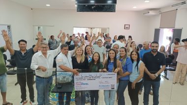 Cumari recebeu Clínica Móvel do Programa Saúde em Movimento com atendimentos gratuitos em parceria com a Câmara Municipal