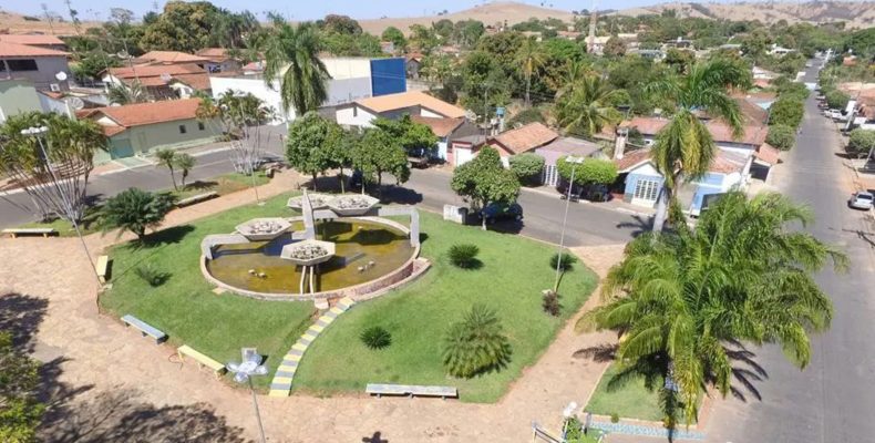 Justiça afasta cinco secretários em Água Limpa por nepotismo e falta de qualificação