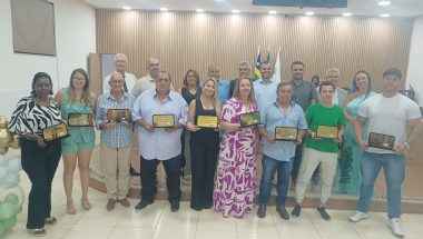 Cumari: Câmara Municipal realiza 31ª Sessão Ordinária com homenagens e votação de projeto sobre leilão de veículos
