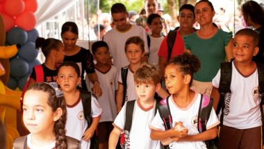 Volta às aulas na rede municipal de ensino de Ouvidor!