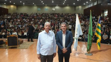 Prefeitura de Catalão abre Ano Letivo 2026 com foco na humanização e acolhimento na rede municipal