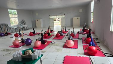 Aulas de ginástica para a terceira idade ganham espaço em Davinópolis