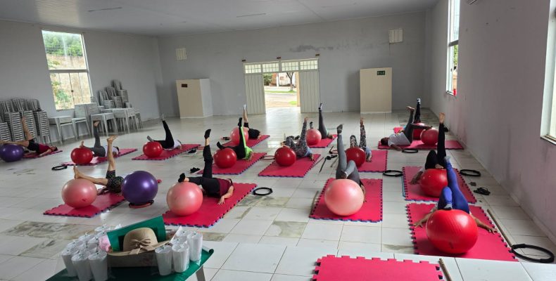 Aulas de ginástica para a terceira idade ganham espaço em Davinópolis