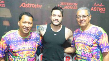 Primeira noite do Carna Folia Anhanguera 2026 animou o Clube Municipal em clima de esquenta para a folia