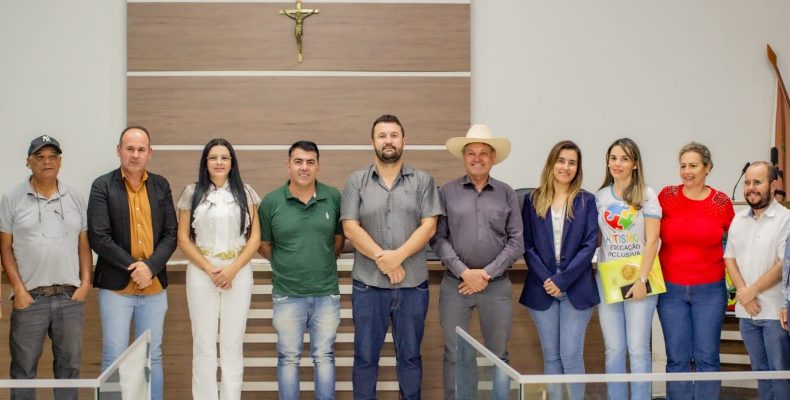 Vereadora Juliana Alves abre a segunda Sessão Ordinária em Ouvidor com cobranças por melhorias