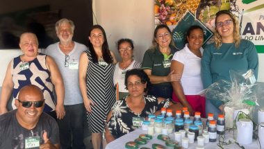 Prefeitura de Anhanguera promove Treinamento de Identificação e Processamento Caseiro de Plantas Medicinais em parceria com o SENAR