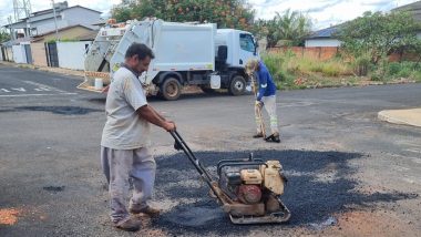 Operação tapa-buracos em Ouvidor não para