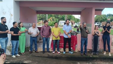 Anhanguera lança reforma geral de vestiário no Clube Municipal em ato com participação de autoridades locais