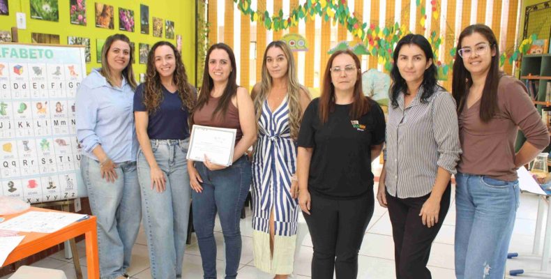 Ouvidor investe em formação continuada e fortalece alfabetização na rede municipal