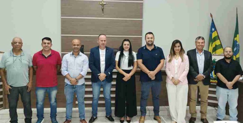 Câmara de Ouvidor retoma trabalhos legislativos com sessão ordinária