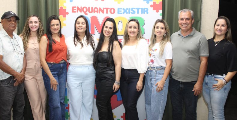 Administração de Ouvidor promove encontro de inclusão escolar no Clube da Melhor Idade – Encontro no Clube Municipal fortalece parceria entre escola e famílias pela inclusão