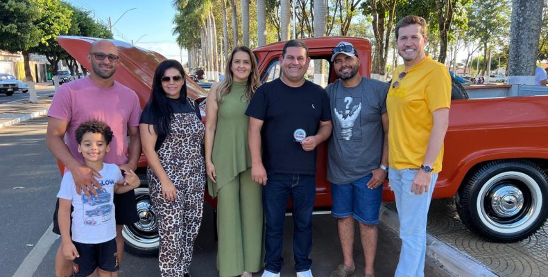 Antigomobilismo movimenta o domingo com muita nostalgia e cultura em Ouvidor!