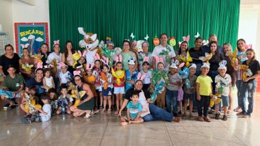 Prefeitura de Davinópolis entrega ovos de Páscoa a alunos da rede municipal