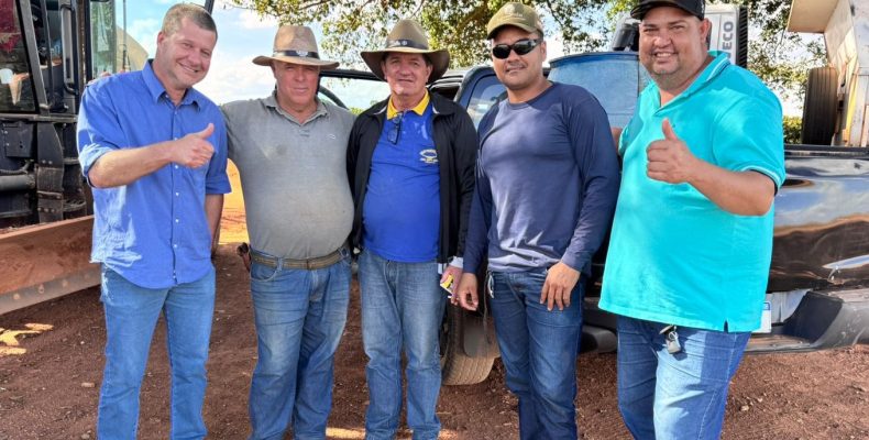 Prefeito Douglas Sertório acompanha frentes de trabalho e reforça recuperação de estradas em Campo Alegre de Goiás