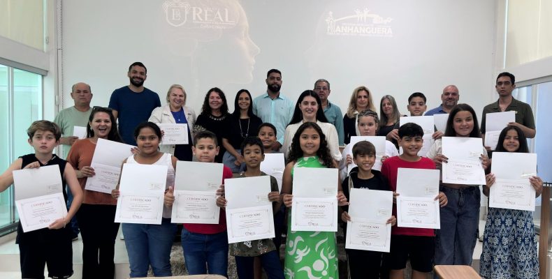 Curso de Etiqueta e Boas Maneiras proporciona aprendizado e desenvolvimento pessoal a alunos de Anhanguera