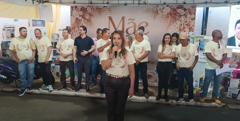Ouvidor realiza grande celebração em homenagem ao Dia das Mães com café da manhã, homenagens e confraternização