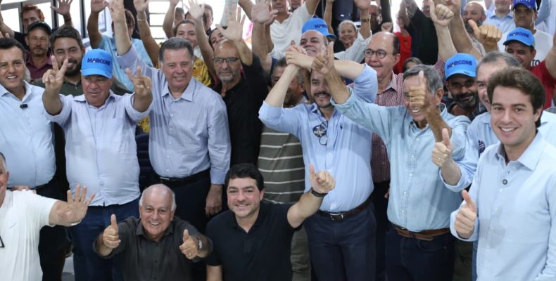 Pré-candidato ao Governo de Goiás visitou municípios do Vale do São Patrício, onde também anunciou resgate de programas sociais instituídos em suas gestões