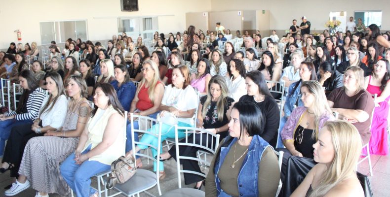 Ouvidor recebe profissionais da Educação com café da manhã e palestra sobre inteligência emocional para marcar início do novo ciclo letivo