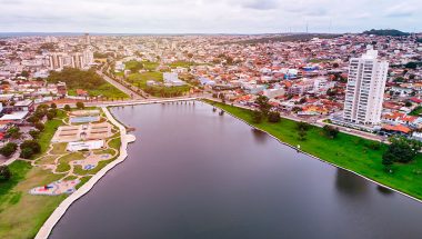 Catalão reduz tarifa de esgoto para 70% e estima economia de até R$ 35 milhões